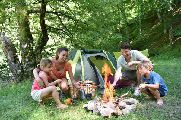 Top 10 des Meilleurs Emplacements de Camping Proches du Puy du Fou